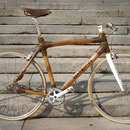 ko Bambus-Fahrrad made in Uganda - Urs Husermann engagiert sich im  Kavango, Namibia
