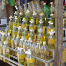 Des litres d'essence pour tuk tuk
