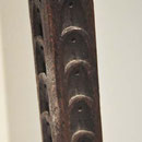 détail de la boiserie du manche de marteau de Lucerne