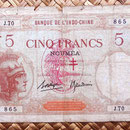 Nueva Caledonia 5 francos 1941 WWII resello France Libre, palmera y cruz de Lorena anverso