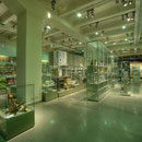 Auf 2300 m² präsentiert das Technische Museum Wien seit Oktober 2005 eine lebendige, permanente Ausstellung aus der Sammlung »Bau-, Alltags- und Umwelttechnik«.