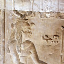 Dendara: Relief der Göttin Isis, Photo: Daniela Rutica