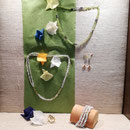 Perlen und Peridot