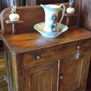 VENDU Ancien chiffonnier en pin  no. 495