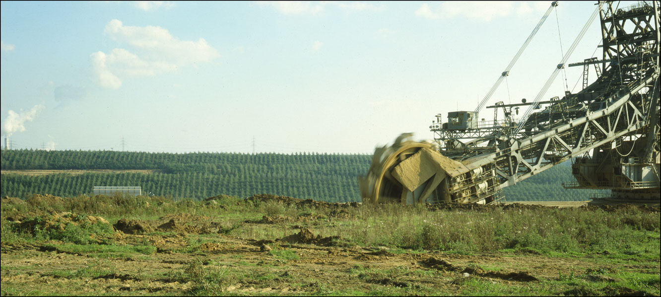 1990