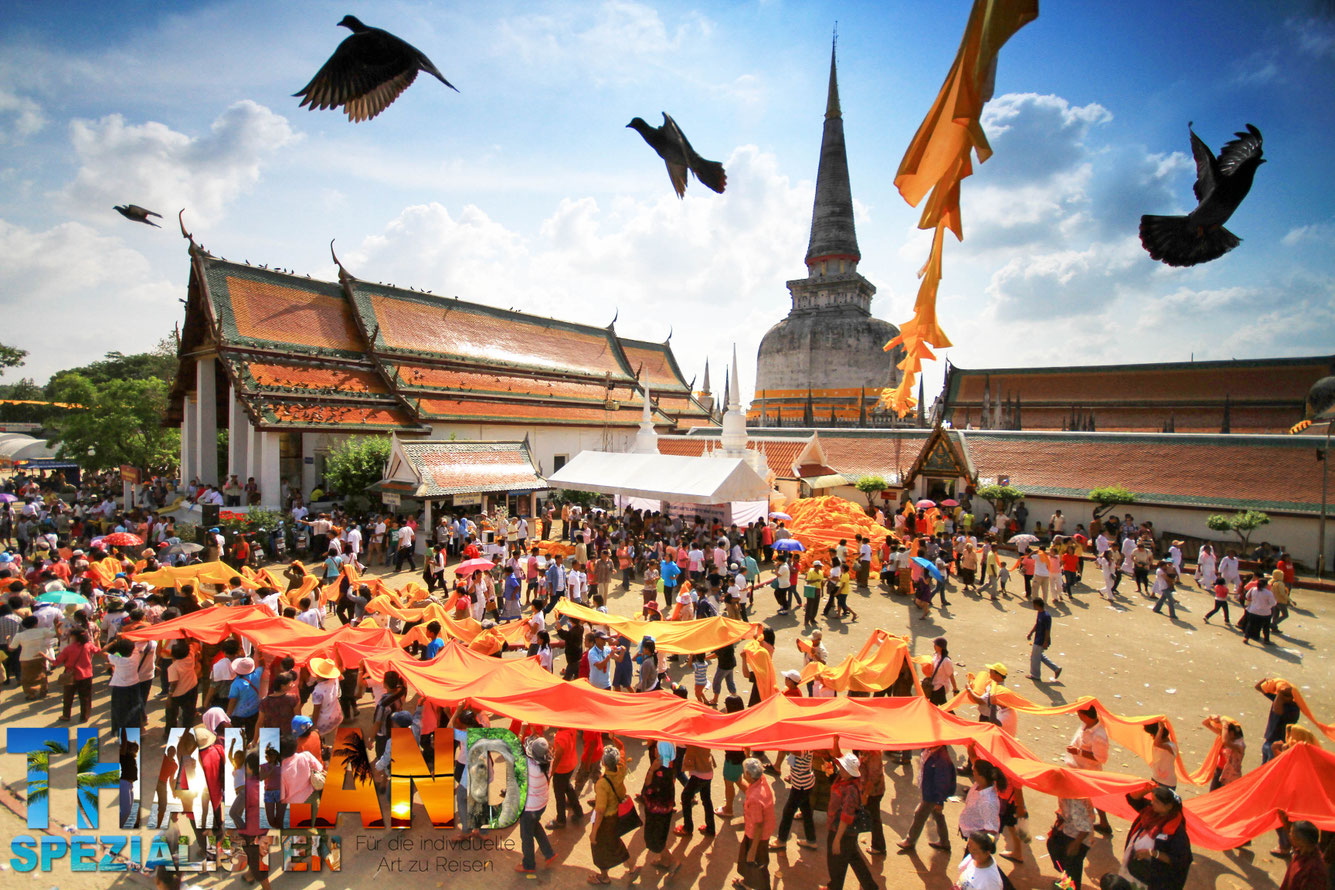 Wat phra mahathat woramahawihan
