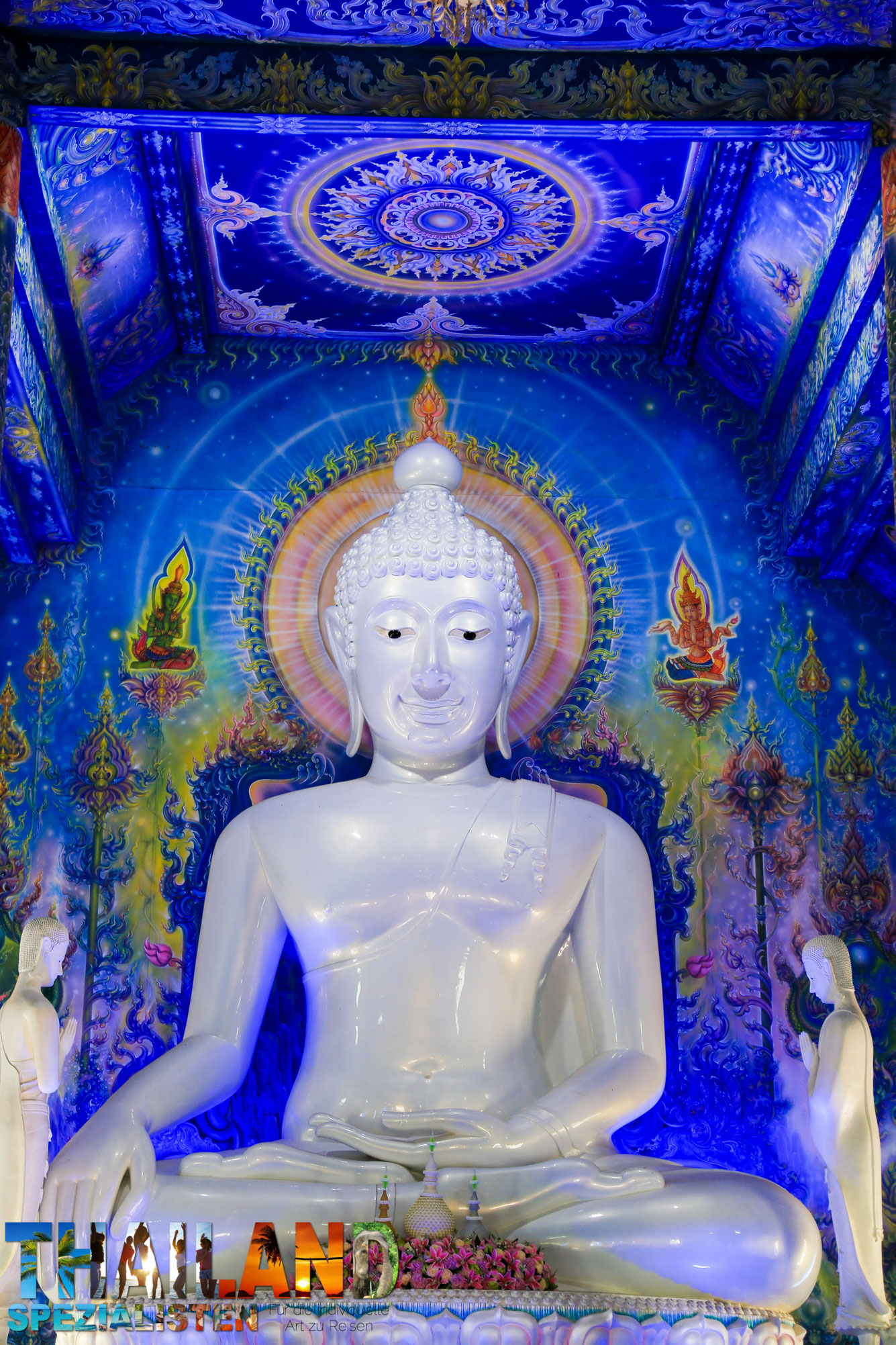 Blauer Tempel in Chiang Rai