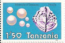 SELLO TANZANIA - 1.986 - MINERALES - PERLAS - 1,50 CHELÍN DE TANZANIA - COLOR MULTICOLOR - MICHEL NÚMERO TZ - 319 (**SELLO NUEVO SIN SEÑAL DE FIJASELLOS). 1€.