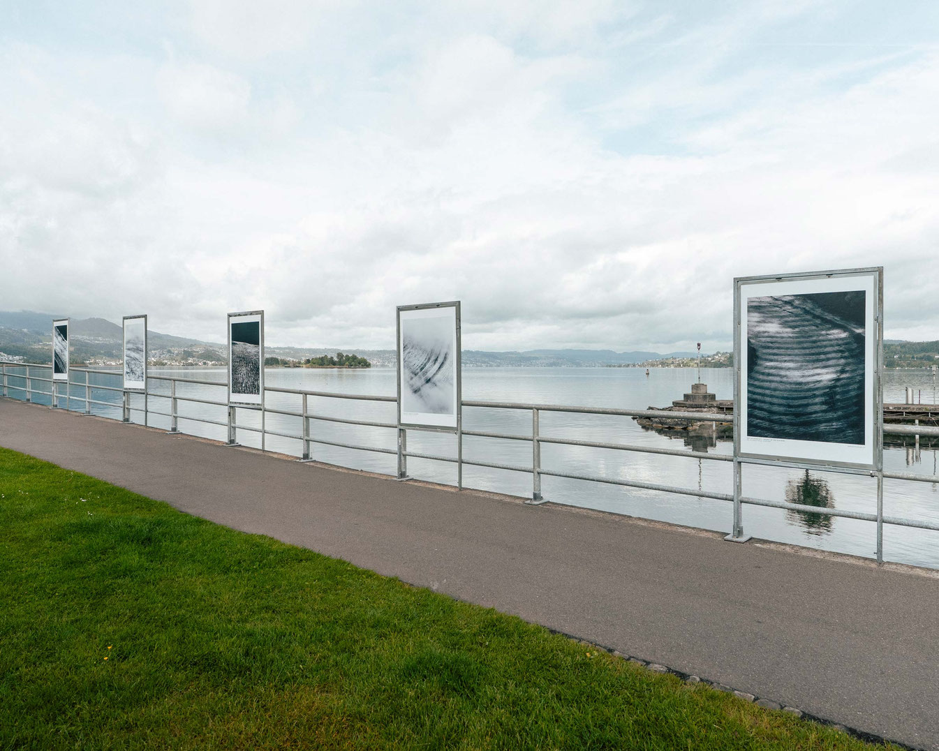 Glacier Exhibition by Joni Hedinger in Rapperswil on the Seedamm.