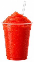 Slush-Eis Becher Erdbeer-Vanille mit Trinkhalm als süße Slush-Sorte