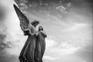 Deux anges qui communiquent avec la médium Christine Roman à Lyon