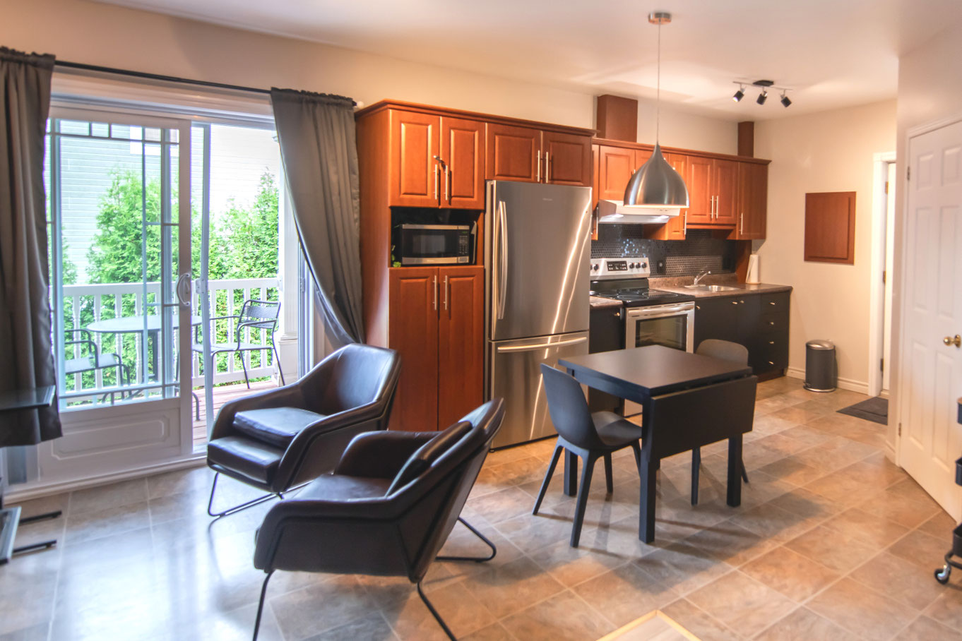 maximum 10 pers (5 chambres)