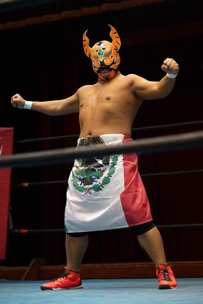 プロレスラー 新日本G1】YOSHI-HASHIが“緊箍児”で成田蓮に秒殺勝利！