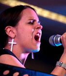 Jessica "Jazzy" Kornpointner (vocal)