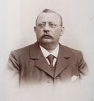Reinhard G. Woge
