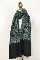 41.セミジャマ・ショール　パシュミナ、手織り・手刺繍、200×90cm