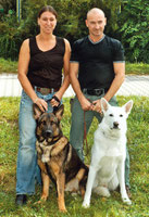 Chris & Andreas Steinbrecher, Hausmeister Grundschule Seckenheim, mit zwei Schäferhunden