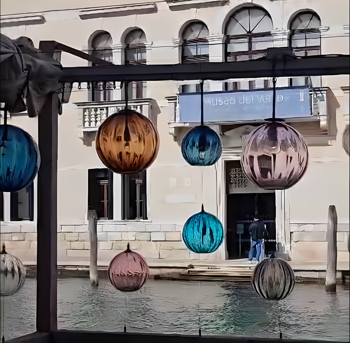 Orbite – Composizione di Sfere in Vetro di Murano