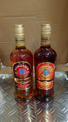 Ein echter Schuss Genuss ist Feiner alter Asmussen Rum 54% vol. Diese Variante ist perfekt für jede Feuerzangenbowle, den traditionellen Rumtopf und eignet sich hervorragend zum Flambieren. Der echte Jamaica Rum macht ihn zu einem besonders intensiven Gen