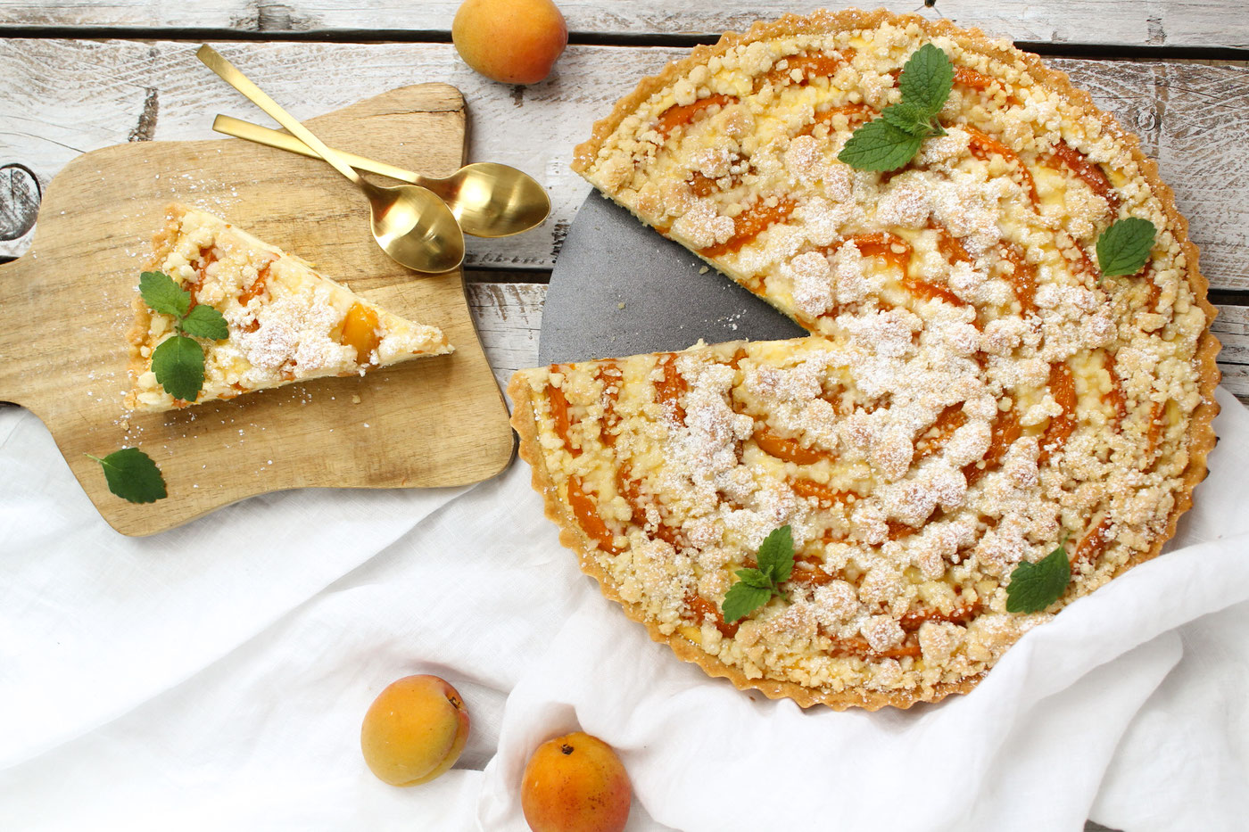 Aprikosentarte mit Quarkcreme und Streuseln - (K)leckerei