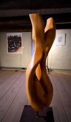 #modern#abstrakt#akt#edelholzskulptur#amerika#douglasie#gunnar mozer
