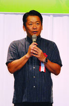 就任6周年激励会であいさつする中山市長=15日夜