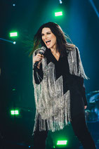 laura pausini booking contact