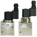 NO (normally open) Gasventil der Baureihe 135 bis 350 bar / NO (normally open) Series 135 solenoid valve for up to 350 bar 