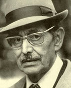 Enric Valor nació el 22 de 1911 en Castalla, Alicante y falleció el 13 de enero del 2000 en Valencia.  De joven mostró interés por la literatura, influenciado por su entorno familiar culto.
