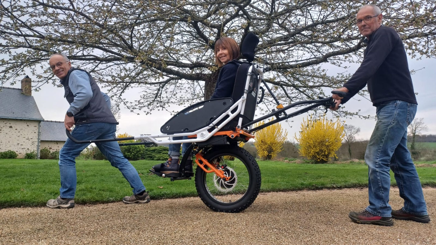 La Nouvelle Joëlette E-motion trail à assistance électrique - Achat 2027 -