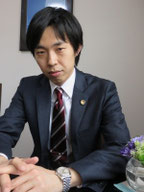 弁護士　田村啓明