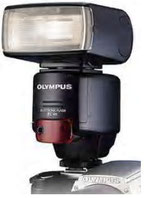 Flash esterno per alcuni modelli Olympus.