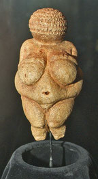 Venus von Willendorf: Templermeister_pixelio.de