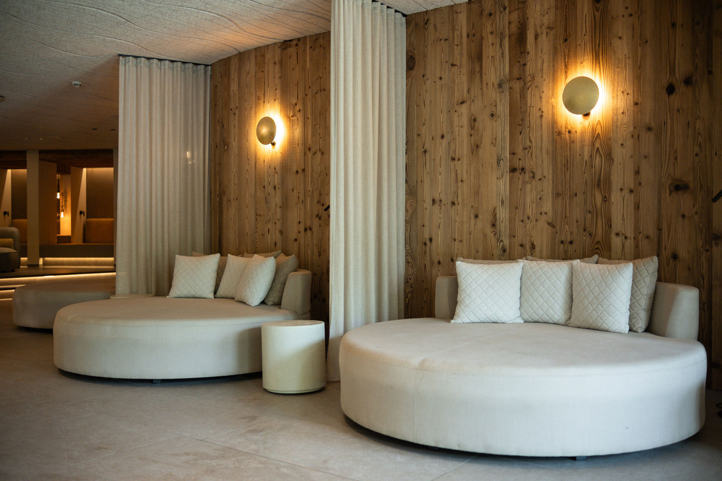 Excelsior Dolomites Resort, wellness hotel - San Vigilio di Marebbe - holidays in South Tyrol ... Member of Mountain Hideaways - the most beautiful hotels in the Alps ©Mela Hipp