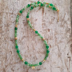 Anahata-Schmuck – moderne Schmuckstücke mit spiritueller Bedeutung, inspiriert von Meditation und Lebensenergie.