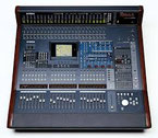 DMT-Charente-Location-Sonorisation-Console de mixage Numérique Yamaha DM2000