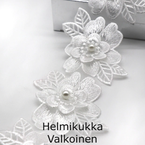 Helmikukka valkoinen