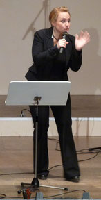 2014 Chorleiterin Karin Späth