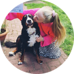 Hund Rosi, ausgebildeter Begleithund für tiergestützte Therapie