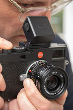 Leica M11 https://www.shop.foto-optik-grau.ch Foto-Optik Grau AG Zug ab Lager verfügbar