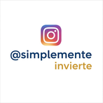 Logo cuadrado de Instagram en fondo blanco, con el texto "@simplemente" en azul y "invierte" en dorado.