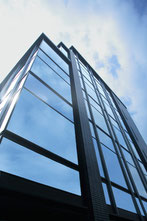 http://www.hikari-partners.co.jp/index.html