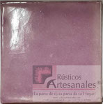 <img src="azulejo-liso-talavera.jpg" alt="Azulejo artesanal liso tipo Talavera Mexicano color Morado Deslavado">