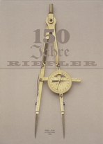 The compass on the cover of Riefler's 150 year Jubilee brochure [9] is based on Fleischhauer's Zirkel mit Maßstab (compass with scale) invented in 1866 [22]. 