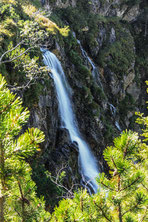 Toller Blick auf den Wasserfall des Unteren Gaisalpsees