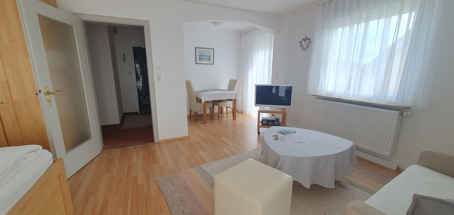 Bild: Ferienwohnung am Bodensee: Hagnau - Sofa