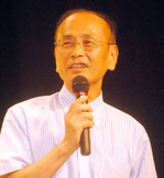 尖閣や集団的安全保障をテーマに講演した孫崎享氏(6日夜)