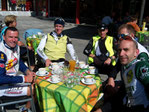 Michael,Buxe,Dani,Freddy und Lucky bei einer verdienten Pause!