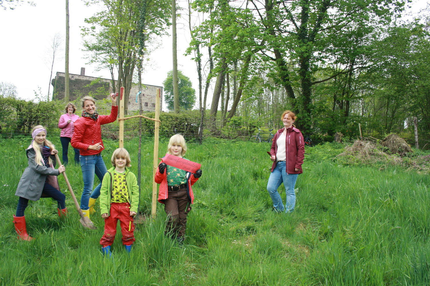1272 Bäume für Grebenstein - Förderverein Kindergarten und Grundschule