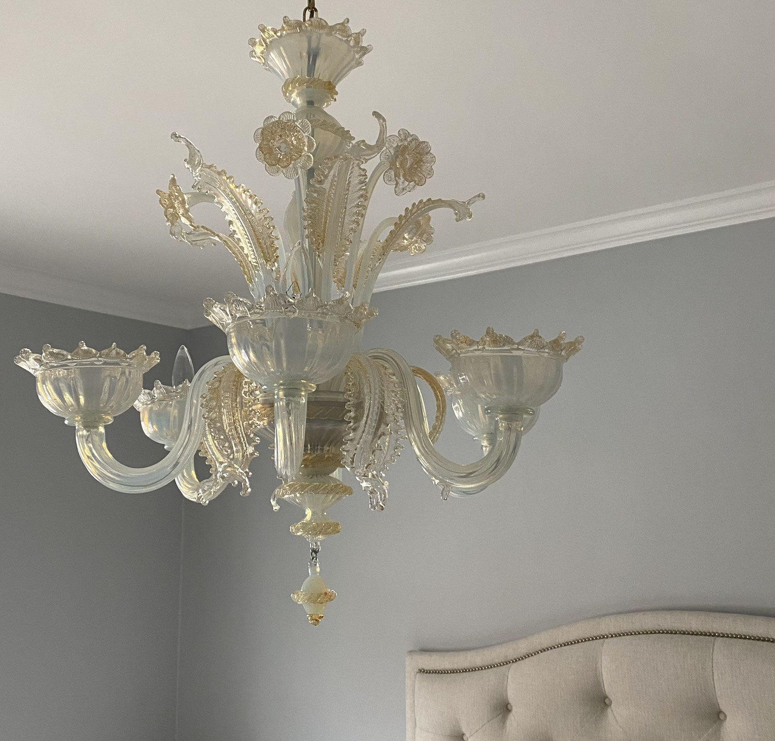 opaline-muranoglass-chandeliers-set-home